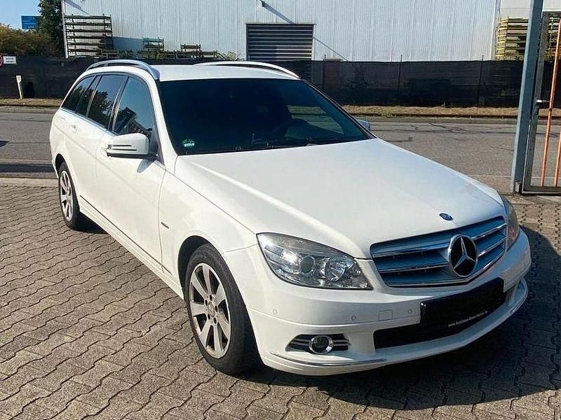 Weiß Gebraucht 2010 Mercedes C220 Kombi | 5.590 € (Fairer Preis) - Bild 1/4