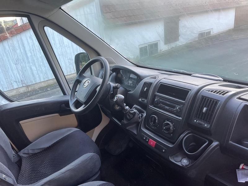 Gebraucht Fiat Ducato 113 PS (83 kW) 2018 Weiß Van