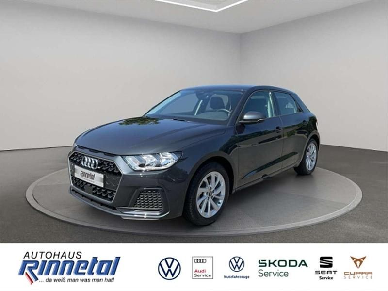 Manhattangrau metallic Gebraucht 2024 Audi A1 Sportback Advanced Plus Kleinwagen | 23.380 € (Guter Preis) - Bild 1/4
