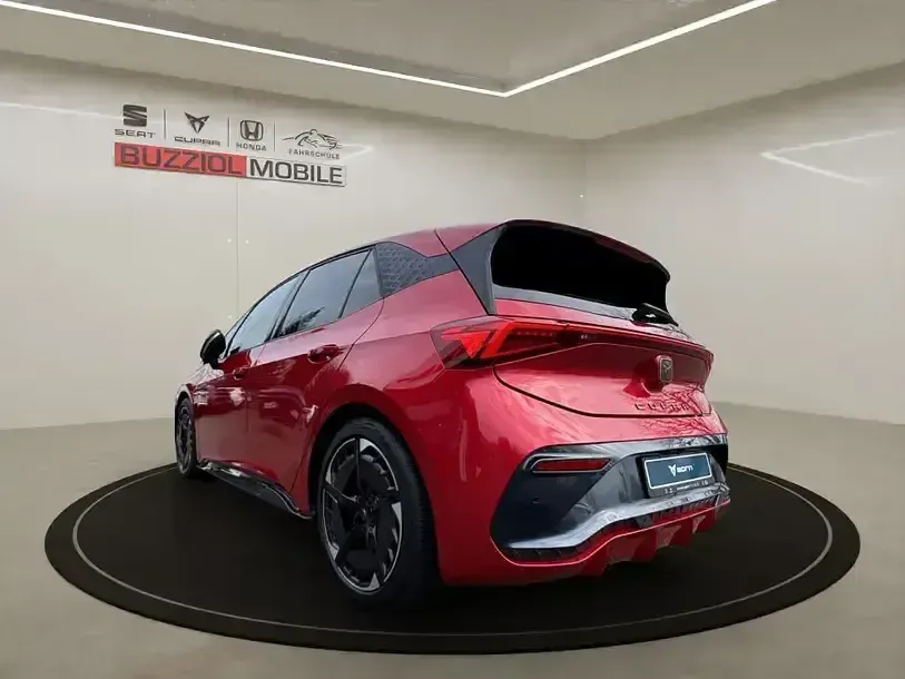 Second-hand Cupra Born 150 kW (204 CP) 2021 Alb Hatchback