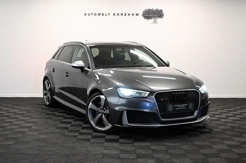 Gebraucht Audi RS3 Sport 367 PS (269 kW) 2015 Grau Limousine