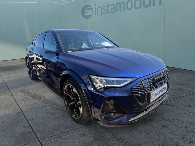 Blau Gebraucht 2023 Audi e-tron SUV | 51.190 € (Teuer) - Bild 1/2