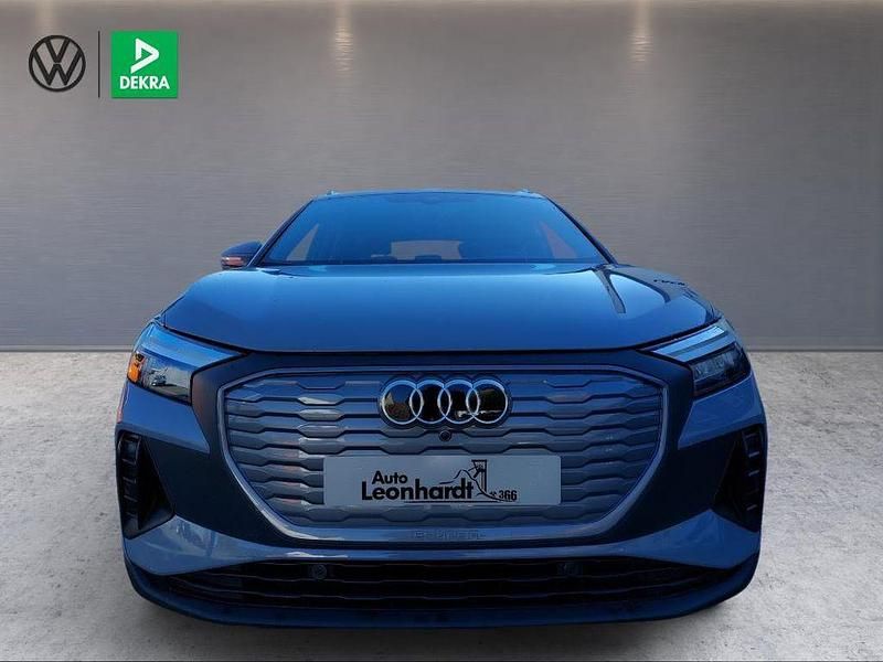 Gebraucht Audi Q4 e-tron Comfort 150 kW (204 PS) 2022 Grau SUV