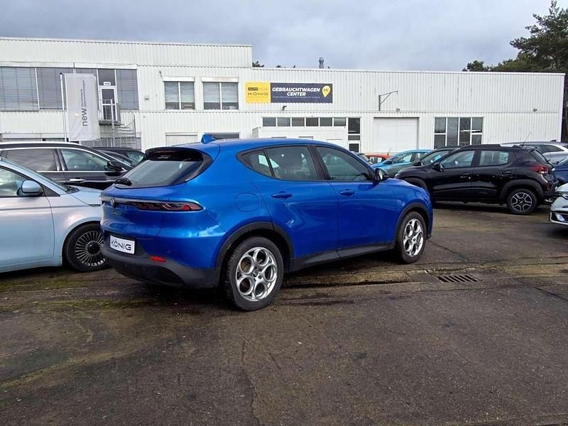 Gebraucht Alfa Romeo Tonale Sprint 131 PS (96 kW) 2022 Blu misano, metallic (3ys) SUV