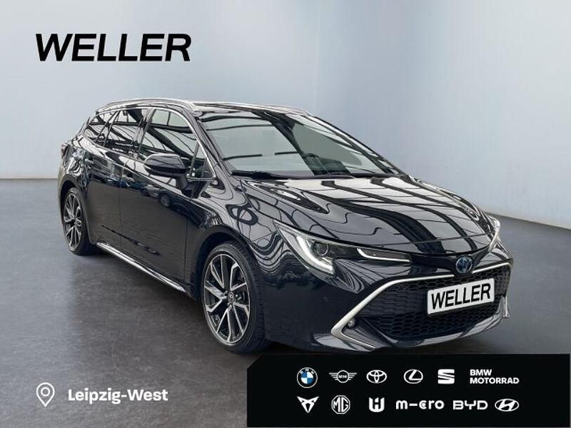 Gebraucht Toyota Corolla Lounge 179 PS (131 kW) 2022 Schwarz Kombi