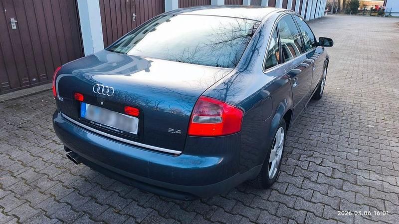 Gebraucht Audi A6 170 PS (125 kW) 2003 Blau Limousine