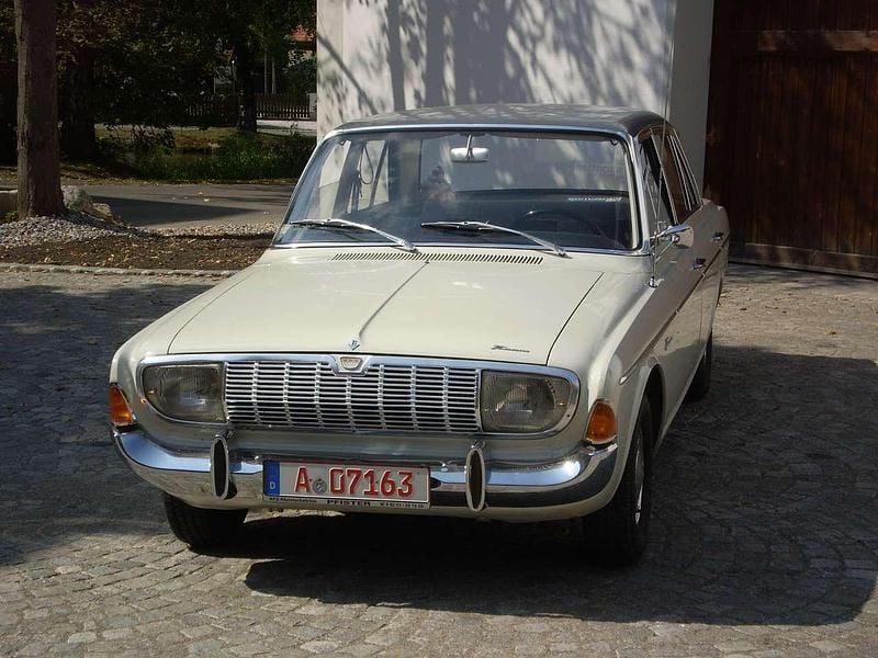 Usado Ford 20M 86 HP (63 kW) 1966 Branco Sedan