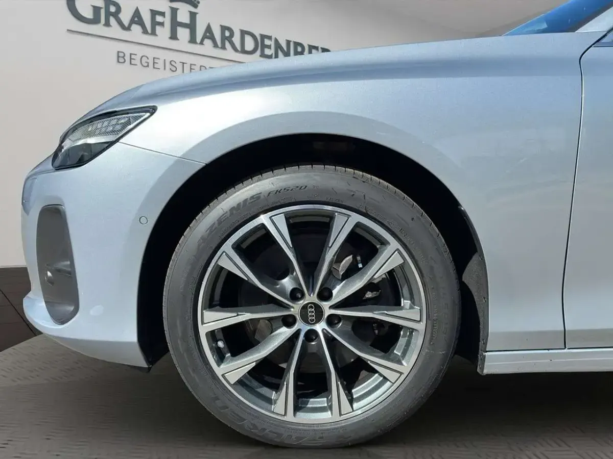 Gebraucht Audi A6 Advanced 204 PS (150 kW) 2025 Florettsilber metallic Kombi