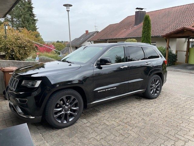 Schwarz Gebraucht 2016 Jeep Grand Cherokee Summit SUV | 22.000 € (Fairer Preis) - Bild 1/4