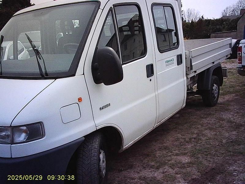 Gebraucht Citroën Jumper 126 PS (92 kW) 2001 Weiß Van / Kleinbus