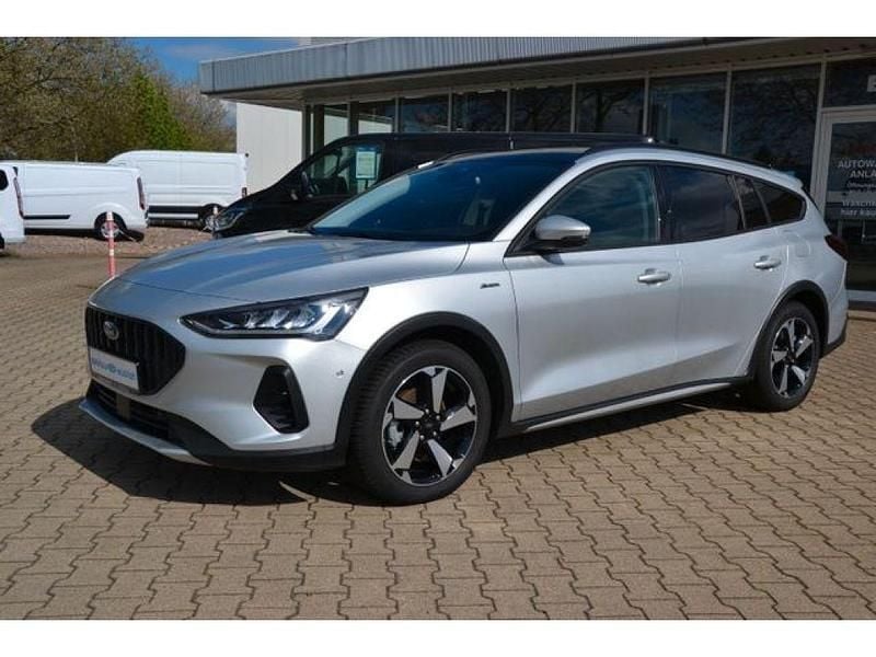 Moondust silver (metallic) (metallic) Gebraucht 2023 Ford Focus Active X Kombi | 23.870 € (Fairer Preis) - Bild 1/4