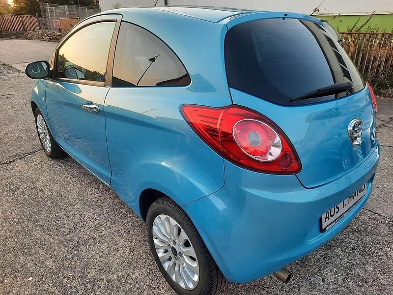 Gebraucht Ford Ka 69 PS (50 kW) 2012 Blau Kleinwagen