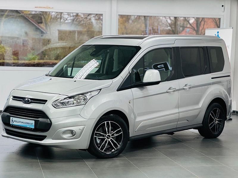 Gebraucht Ford Tourneo Connect Titanium 101 PS (74 kW) 2017 Silber Van / Kleinbus