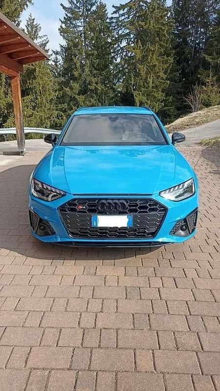 Second-hand Audi S4 347 CP (255 kW) 2019 Albastru Break