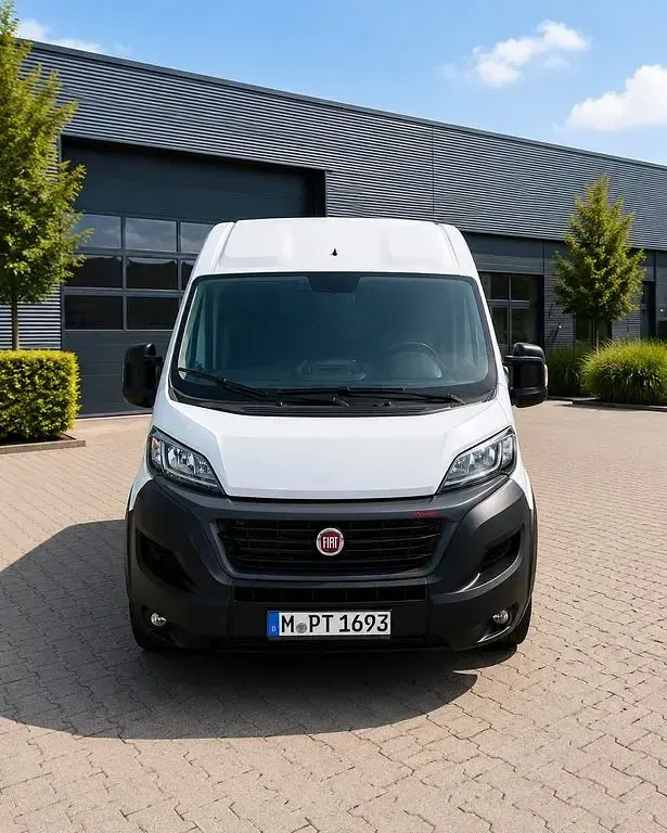 Gebraucht Fiat Ducato 177 PS (130 kW) 2021 Weiß Van