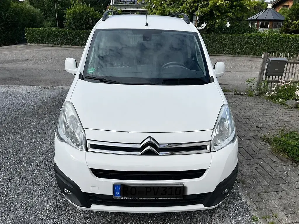 Gebraucht Citroën Berlingo SELECTION 98 PS (72 kW) 2015 Schwarz Van / Kleinbus