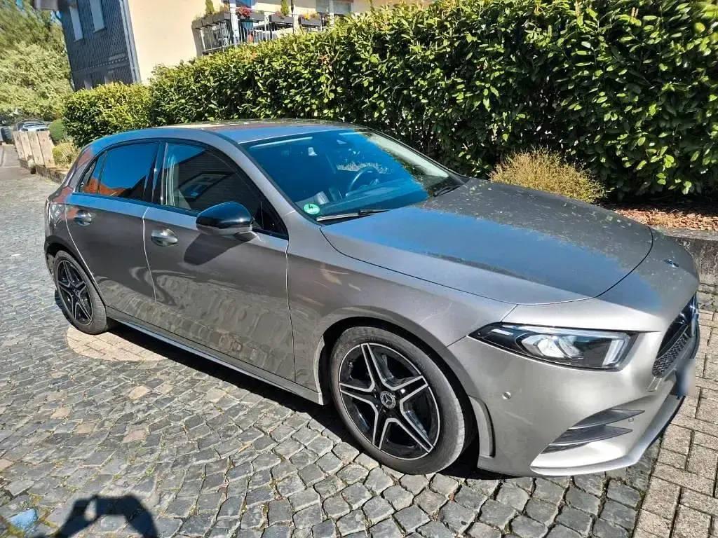 Gebraucht Mercedes A220 AMG line 190 PS (139 kW) 2020 Andere farben Kleinwagen