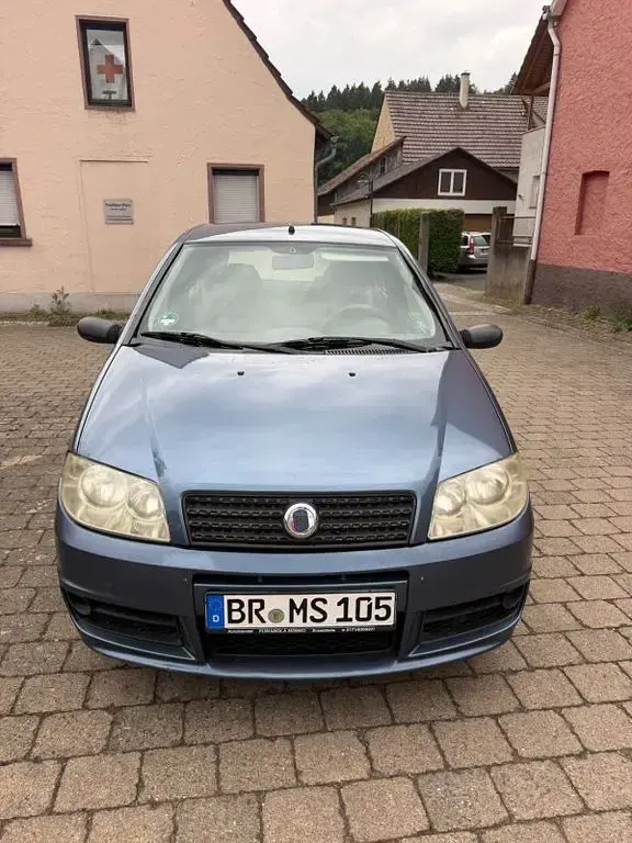 Gebraucht Fiat Punto 60 PS (44 kW) 2003 Blau Kleinwagen