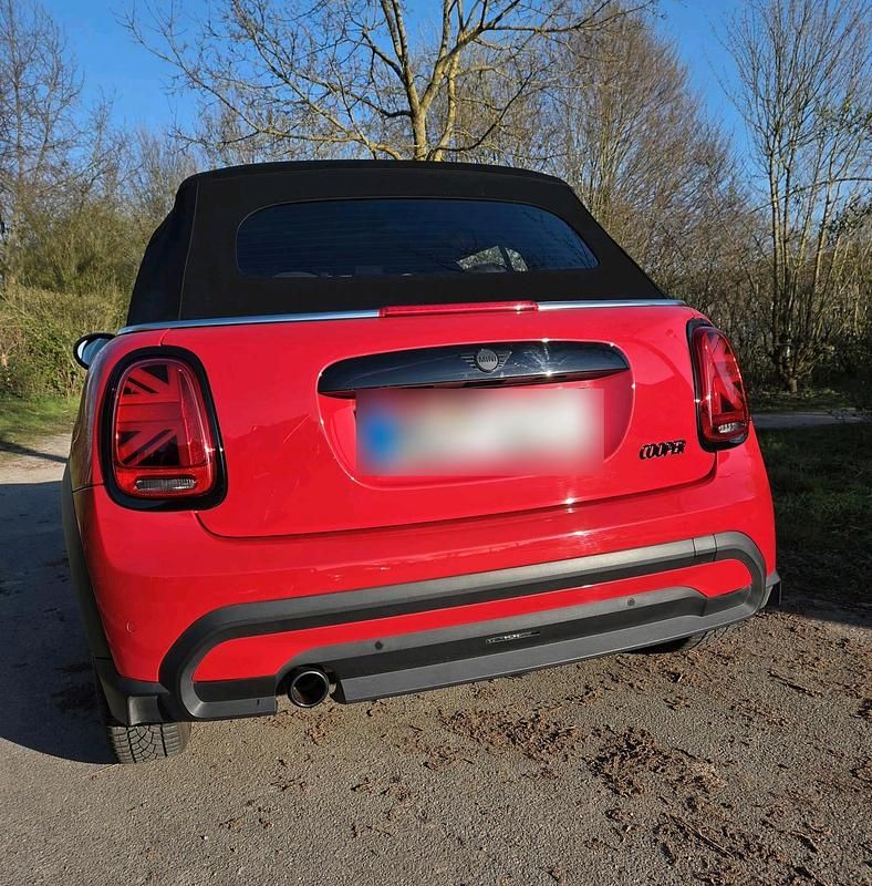 Gebraucht Mini Cooper Cabriolet 136 PS (100 kW) 2022 Rot Cabrio
