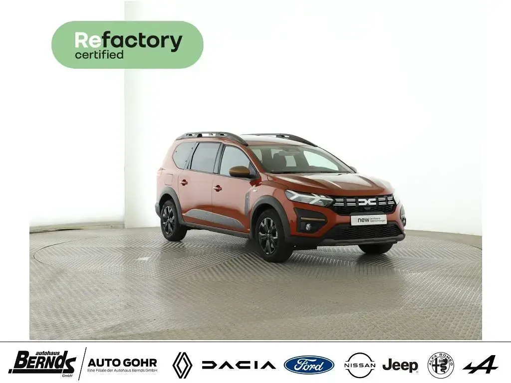 Gebraucht Dacia Jogger Extreme 110 PS (80 kW) 2025 Braun Van / Kleinbus