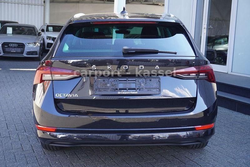 Gebraucht Skoda Octavia Style 150 PS (110 kW) 2023 Schwarz Limousine