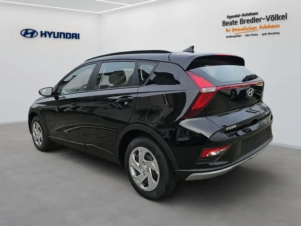 Neu Hyundai Bayon Select 101 PS (74 kW) 2025 Phantom black / met SUV