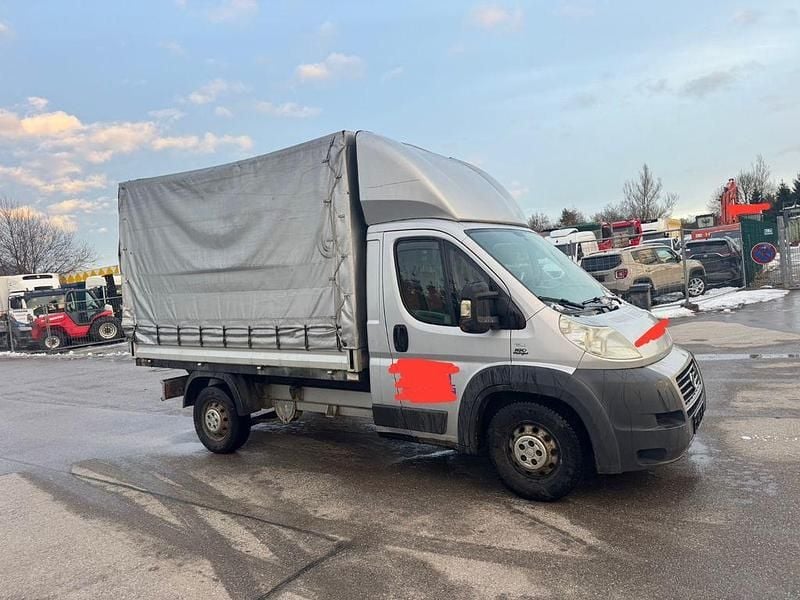 Gebraucht Fiat Ducato 158 PS (116 kW) 2007 Grau Van