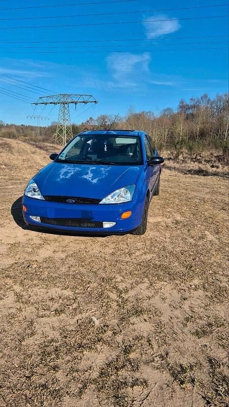 Second-hand Ford Focus 75 CP (55 kW) 1999 Hatchback