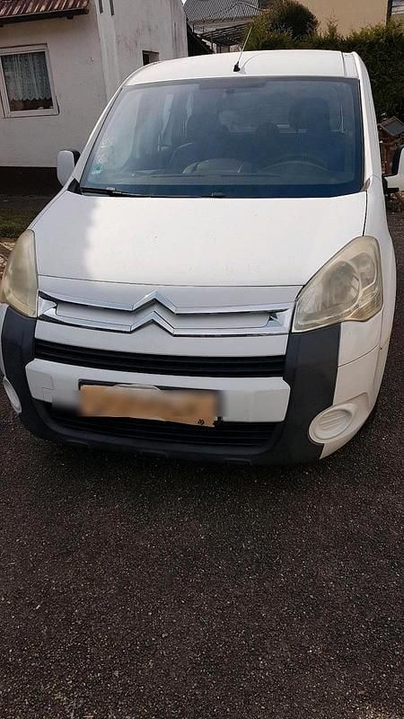 Gebraucht Citroën Berlingo 109 PS (80 kW) 2008 Weiß Van / Kleinbus