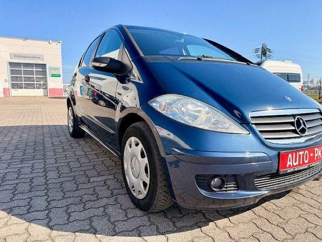Gebraucht Mercedes A180 109 PS (80 kW) 2006 Blau Kleinwagen