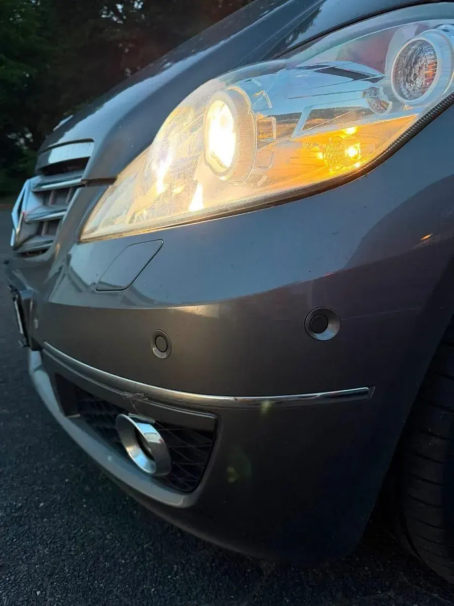Gebraucht Mercedes A160 Edition 82 PS (60 kW) 2009 Grau Limousine