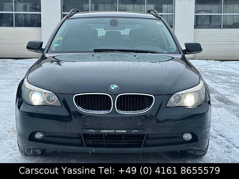 Gebraucht BMW 523 Advantage 177 PS (130 kW) 2005 Schwarz Kombi