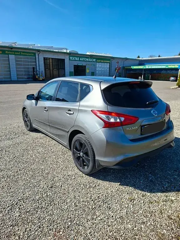 Gebraucht Nissan Pulsar Acenta 190 PS (139 kW) 2015 Grau Kleinwagen