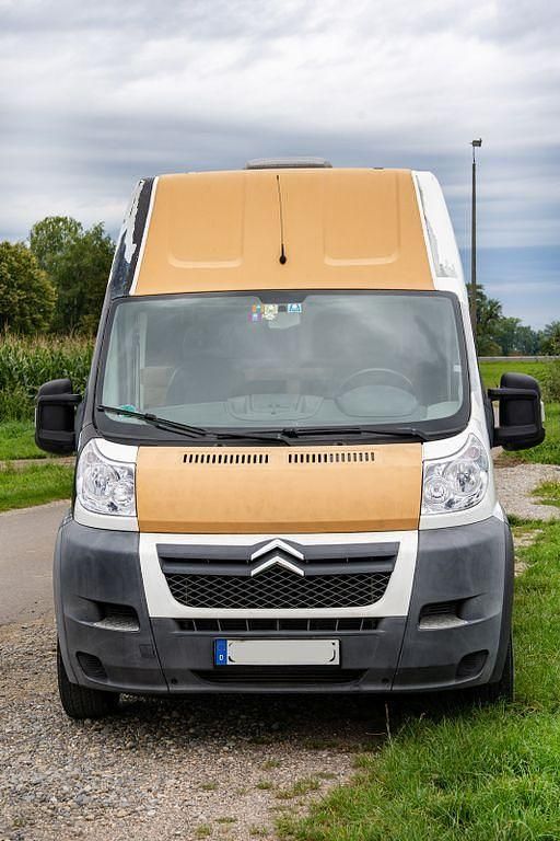 Weiß Gebraucht 2009 Citroën Jumper Van / Kleinbus | 8.490 € (Superpreis) - Bild 1/4