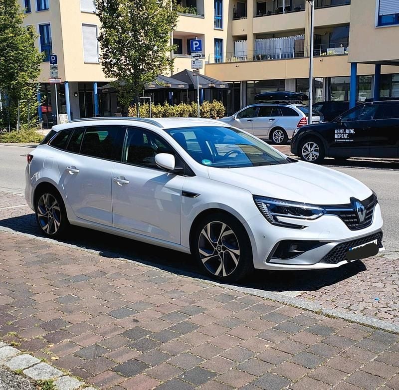 Weiß Gebraucht 2021 Renault Mégane IV Kombi | 16.500 € (Fairer Preis) - Bild 1/4