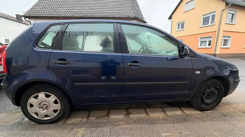 Blau Gebraucht 2003 VW Polo Kleinwagen | 1.199 € (Guter Preis) - Bild 1/4
