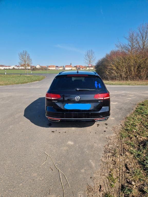 Gebraucht VW Passat 190 PS (139 kW) 2017 Schwarz Kombi