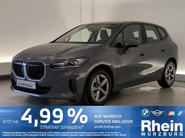 Gebraucht BMW 220 Active Tourer Luxury Line 150 PS (110 kW) 2025 Sparkling kupfergrau metallic Van / Kleinbus