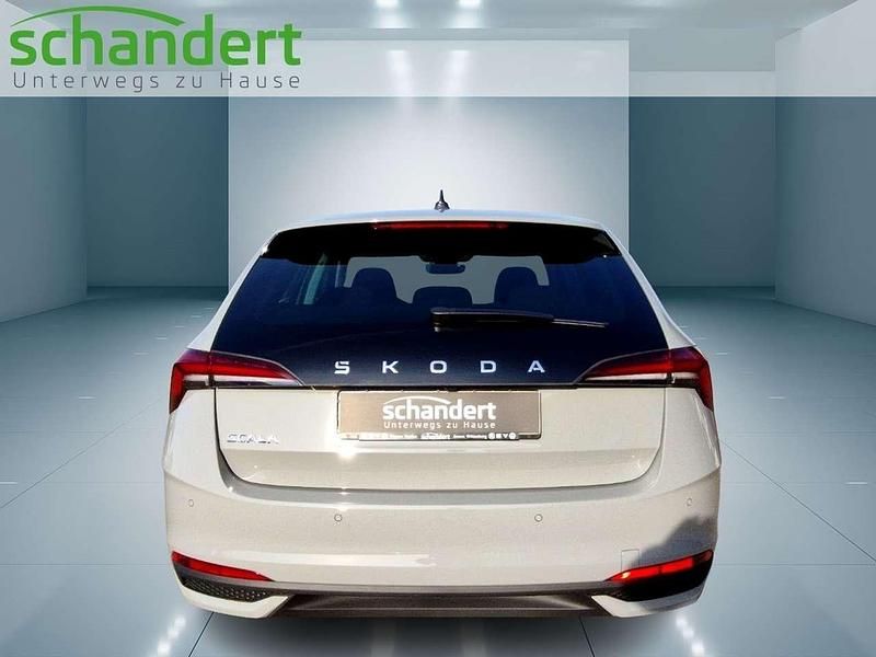 Gebraucht Skoda Scala Selection 116 PS (85 kW) 2025 Stahlgrau Kleinwagen