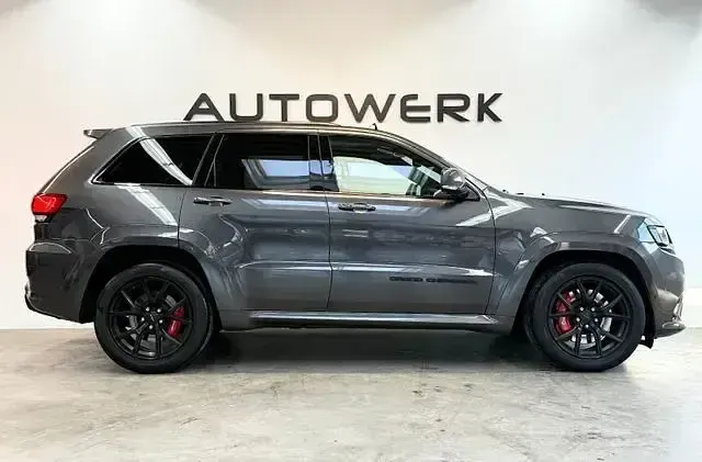 Gebraucht Jeep Grand Cherokee SRT 468 PS (344 kW) 2019 Granite crystal met. clear coa SUV