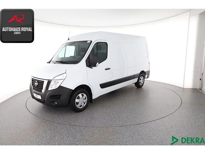 Weiss Gebraucht 2022 Nissan NV400 Van | 19.879 € (Fairer Preis) - Bild 1/4