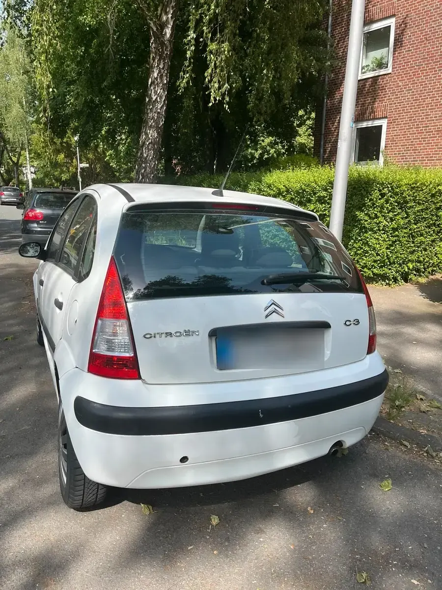 Gebraucht Citroën C3 68 PS (50 kW) 2009 Weiß Limousine