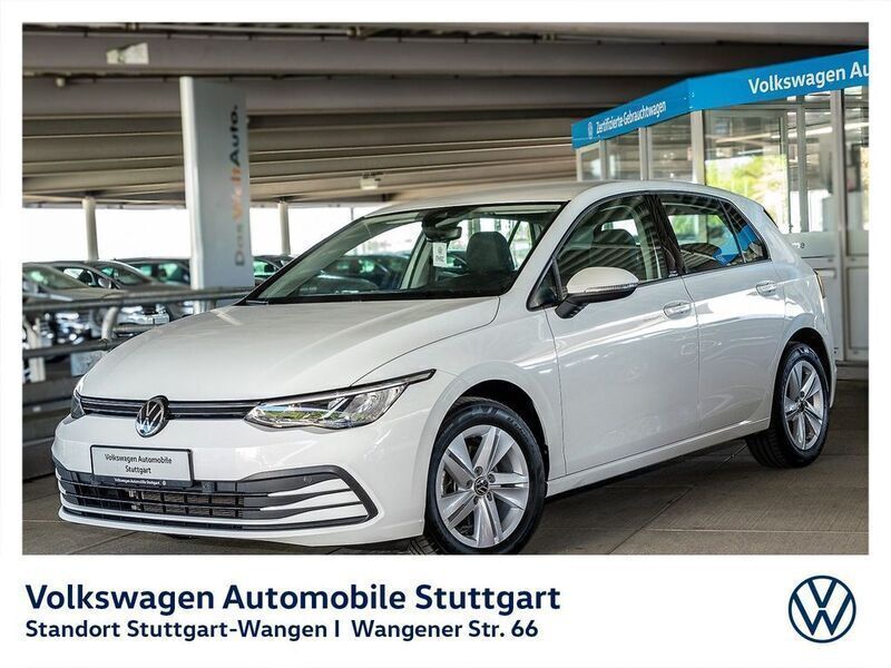 Pure white Gebraucht 2022 VW Golf VIII Life Limousine | 18.830 € (Fairer Preis) - Bild 1/4