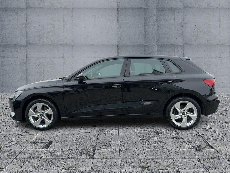 Gebraucht Audi A3 Advanced 150 PS (110 kW) 2025 Schwarz Limousine