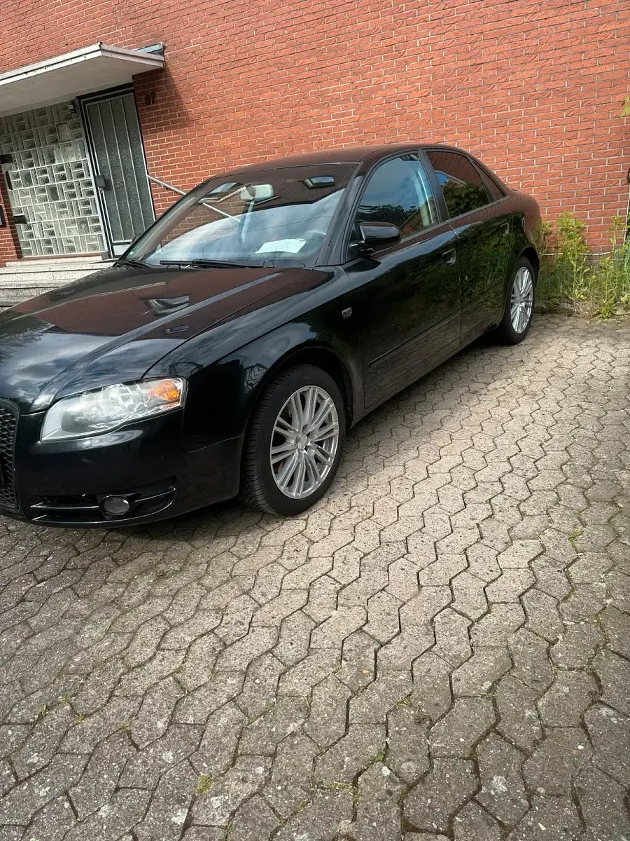 Gebraucht Audi A4 125 PS (91 kW) 2005 Schwarz Limousine