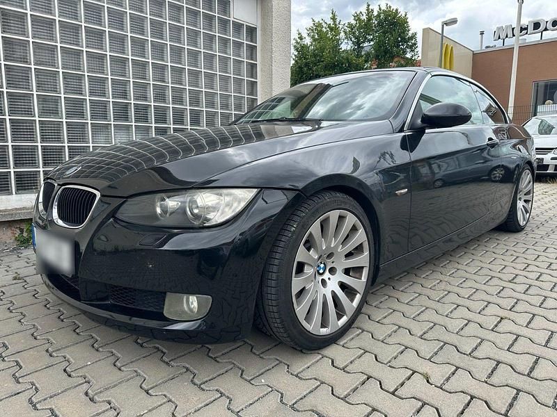 Schwarz Gebraucht 2007 BMW 330 Cabriolet Cabrio | 8.500 € (Fairer Preis) - Bild 1/4