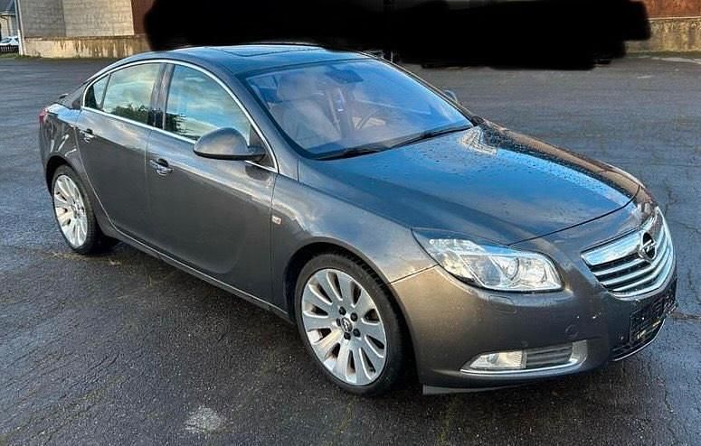 Gebraucht Opel Insignia 260 PS (191 kW) 2008 Andere farben Limousine