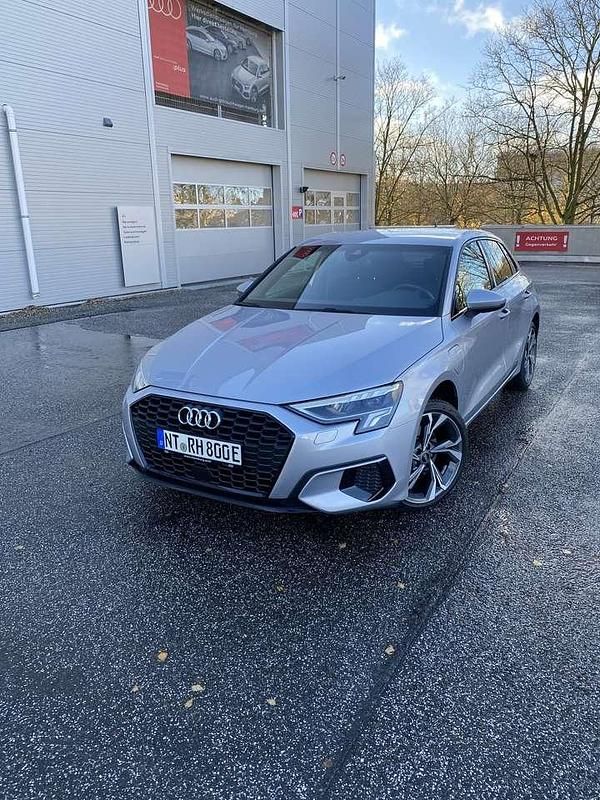 Gebraucht Audi A3 Advanced Plus 204 PS (150 kW) 2021 Silber Kombi