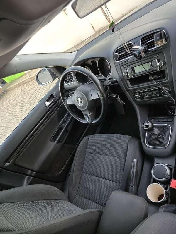 Gebraucht 2010 VW Golf VI Comfortline Kleinwagen | 4.999 € (Teuer) - Bild 1/4