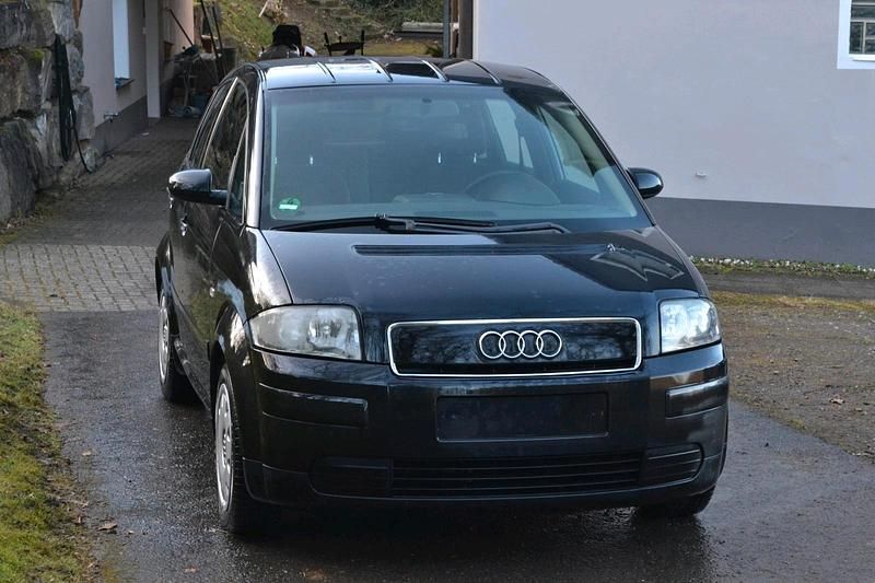 Gebraucht Audi A2 75 PS (55 kW) 2002 Schwarz Kleinwagen
